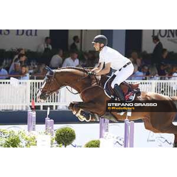 LGCT of St Tropez - Piergiorgio Bucci (ITA) on Casallo Z - St Tropez, Ramatulle beach - 1 June 2018 - ph.Stefano Grasso/LGCT