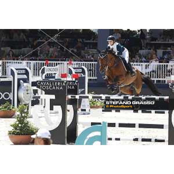 LGCT of St Tropez - Emily Moffitt (GBR) on Mtf Madame X - St Tropez, Ramatulle beach - 1 June 2018 - ph.Stefano Grasso/LGCT