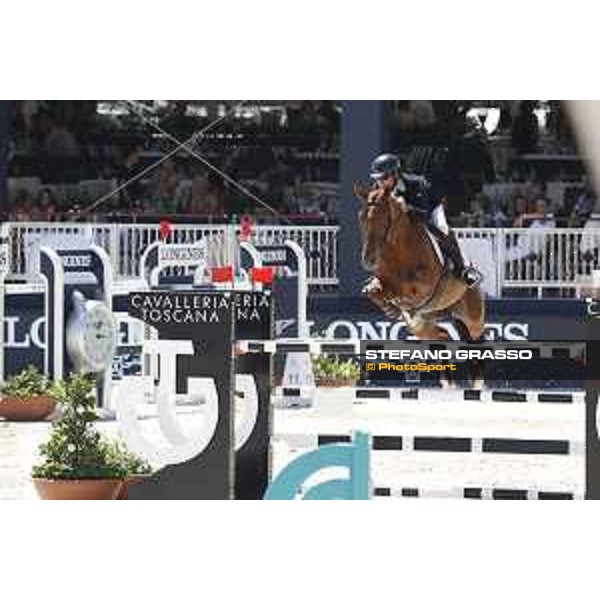 LGCT of St Tropez - Max Thirouin (FRA) on Utopie Villelongue - St Tropez, Ramatulle beach - 1 June 2018 - ph.Stefano Grasso/LGCT