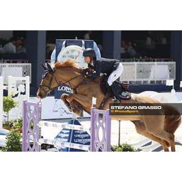 LGCT of St Tropez - Laura Kraut (USA) on Whitney - St Tropez, Ramatulle beach - 1 June 2018 - ph.Stefano Grasso/LGCT