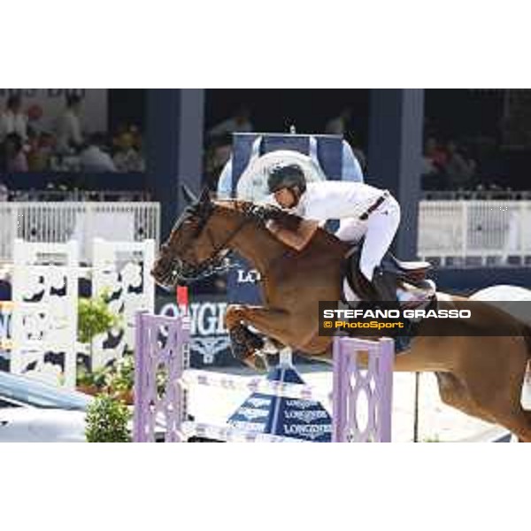 LGCT of St Tropez - Edward Lewy (FRA) on Rafale d\'Hyverniere - St Tropez, Ramatulle beach - 1 June 2018 - ph.Stefano Grasso/LGCT