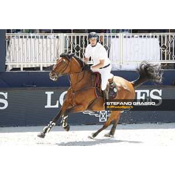 LGCT of St Tropez - Patrice Delaveau (FRA) on Vestale de Mazure HDC - St Tropez, Ramatulle beach - 1 June 2018 - ph.Stefano Grasso/LGCT
