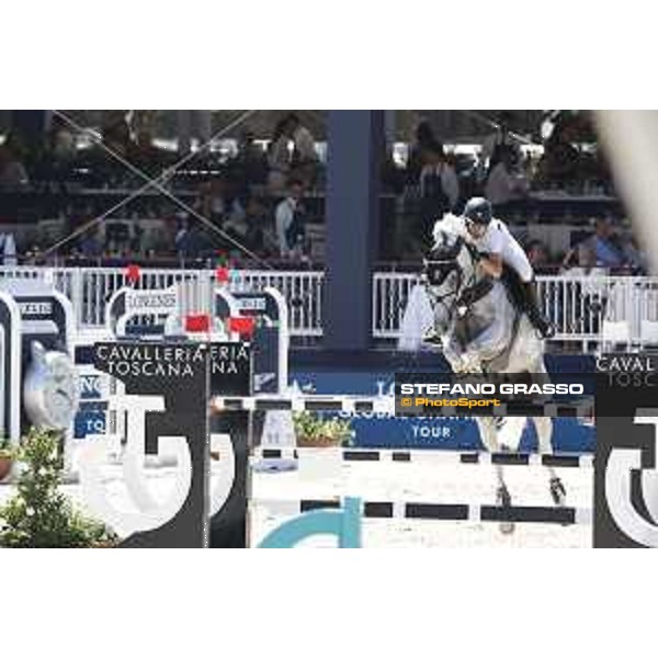 LGCT of St Tropez - Eduardo Alvarez Aznar (ESP) on Fidux - St Tropez, Ramatulle beach - 1 June 2018 - ph.Stefano Grasso/LGCT