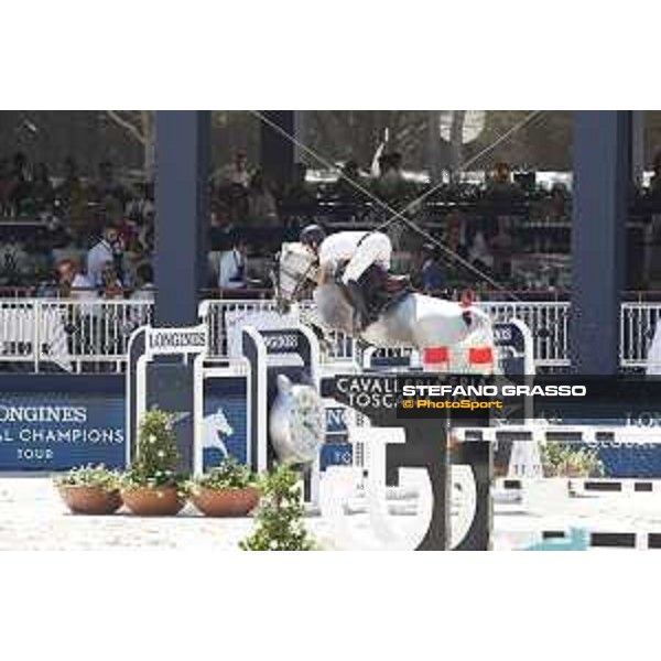 LGCT of St Tropez - Eduardo Alvarez Aznar (ESP) on Fidux - St Tropez, Ramatulle beach - 1 June 2018 - ph.Stefano Grasso/LGCT