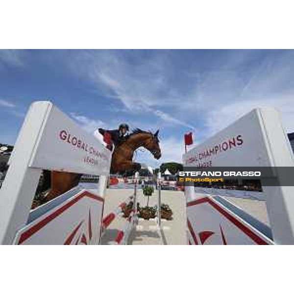 LGCT of St Tropez - Class 5 - Emily Moffitt (GBR) on Mtf Madame X - St Tropez, Ramatulle beach - 2 June 2018 - ph.Stefano Grasso/LGCT