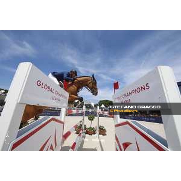 LGCT of St Tropez - Class 5 - Philippe Rozier (FRA) on Cristallo A LM - St Tropez, Ramatulle beach - 2 June 2018 - ph.Stefano Grasso/LGCT