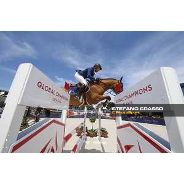 LGCT of St Tropez - Class 5 - Philippe Rozier (FRA) on Cristallo A LM - St Tropez, Ramatulle beach - 2 June 2018 - ph.Stefano Grasso/LGCT