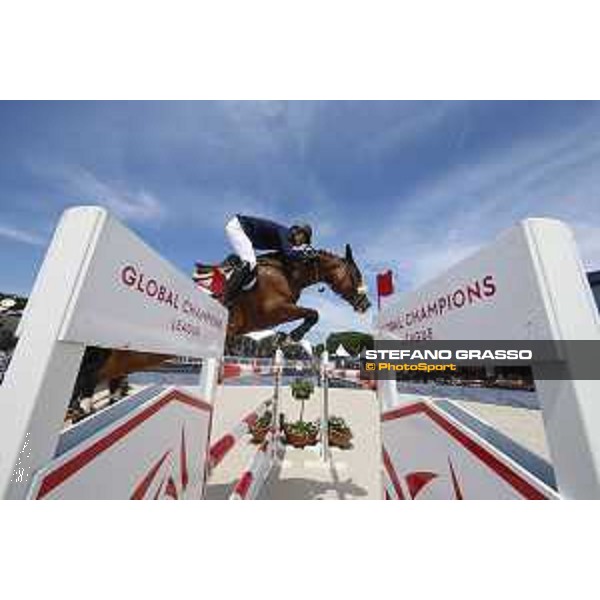LGCT of St Tropez - Class 5 - Edward Lewy (FRA) on Rebeca LS - St Tropez, Ramatulle beach - 2 June 2018 - ph.Stefano Grasso/LGCT
