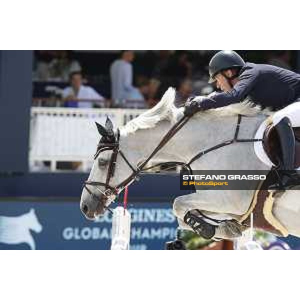 LGCT of St Tropez - Class 5 - Michael Whitaker (GBR) on Valmy de la Lande - St Tropez, Ramatulle beach - 2 June 2018 - ph.Stefano Grasso/LGCT