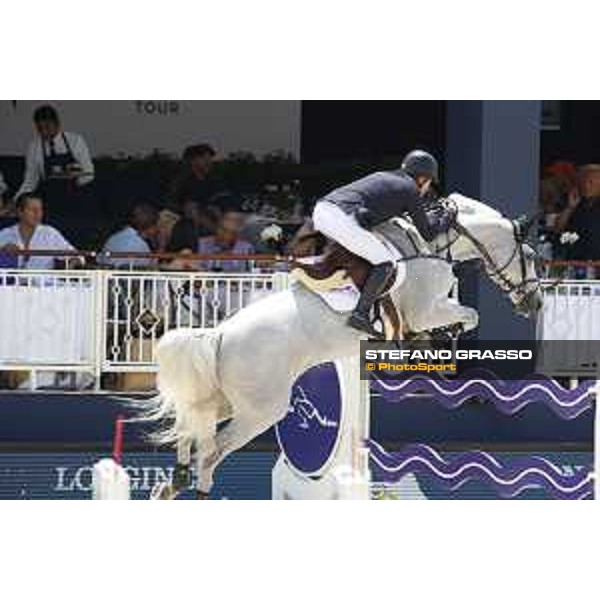 LGCT of St Tropez - Class 5 - Michael Whitaker (GBR) on Valmy de la Lande - St Tropez, Ramatulle beach - 2 June 2018 - ph.Stefano Grasso/LGCT