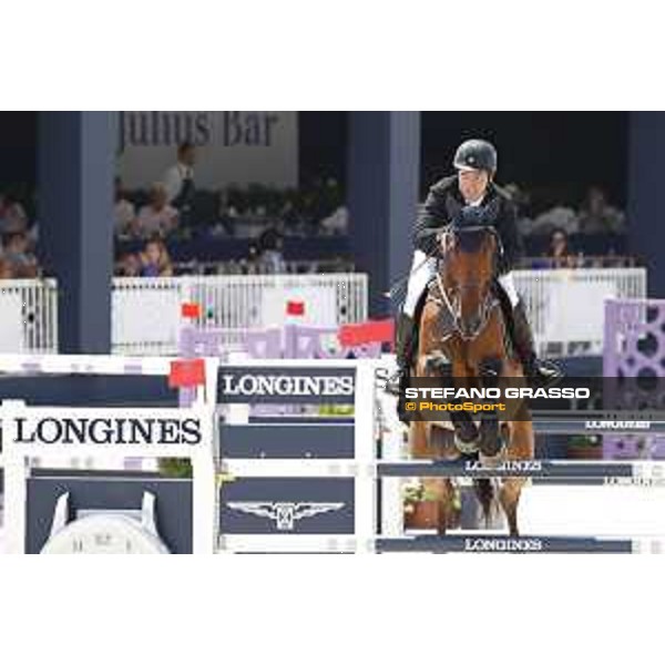 LGCT of St Tropez - Class 5 - Cian O?Connor (IRL) on Clenur - St Tropez, Ramatulle beach - 2 June 2018 - ph.Stefano Grasso/LGCT