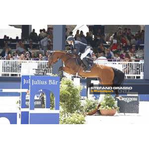 LGCT of St Tropez - Class 5 - Henrik von Eckermann (SWE) on Toveks Mary Lou - St Tropez, Ramatulle beach - 2 June 2018 - ph.Stefano Grasso/LGCT