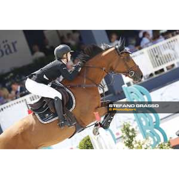 LGCT of St Tropez - Class 5 - Emily Moffitt (GBR) on Mtf Madame X - St Tropez, Ramatulle beach - 2 June 2018 - ph.Stefano Grasso/LGCT