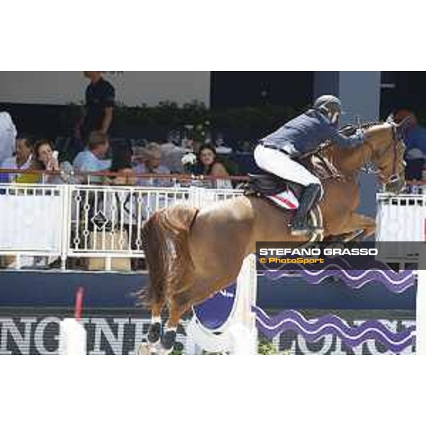 LGCT of St Tropez - Class 5 - Cameron Hanley (IRL) on EIS Isaura - St Tropez, Ramatulle beach - 2 June 2018 - ph.Stefano Grasso/LGCT