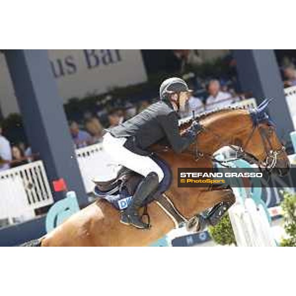 LGCT of St Tropez - Class 5 - Holger Wulschner (GER) on BSC Cha Cha Cha - St Tropez, Ramatulle beach - 2 June 2018 - ph.Stefano Grasso/LGCT