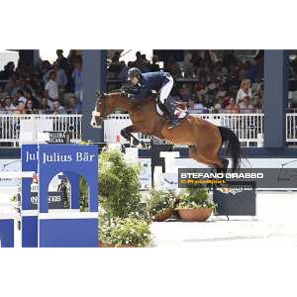 LGCT of St Tropez - Class 5 - Edward Lewy (FRA) on Rebeca LS - St Tropez, Ramatulle beach - 2 June 2018 - ph.Stefano Grasso/LGCT