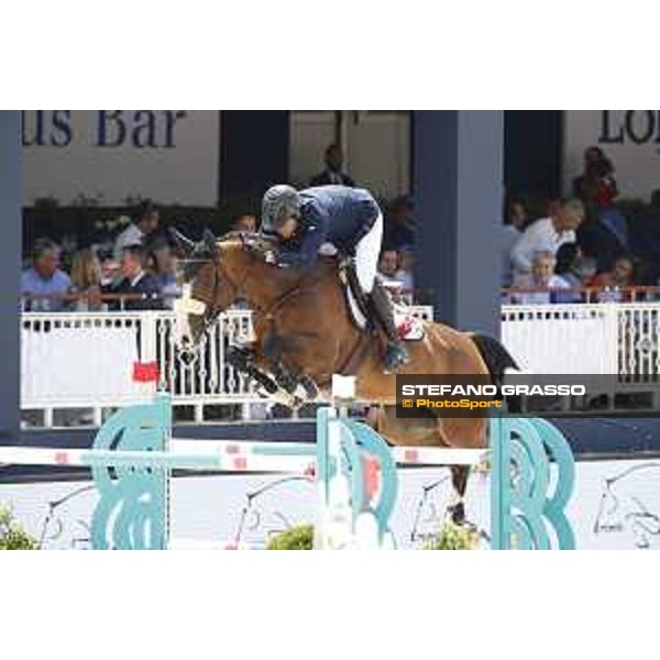 LGCT of St Tropez - Class 5 - Edward Lewy (FRA) on Rebeca LS - St Tropez, Ramatulle beach - 2 June 2018 - ph.Stefano Grasso/LGCT
