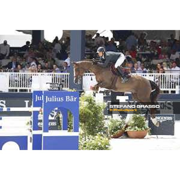 LGCT of St Tropez - Class 5 - Patrice Delaveau (FRA) on Aquila HDC - St Tropez, Ramatulle beach - 2 June 2018 - ph.Stefano Grasso/LGCT