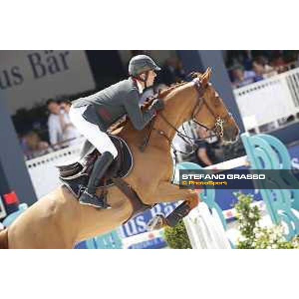 LGCT of St Tropez - Class 5 - Julien Epaillard (FRA) on Usual Suspect d?Auge - St Tropez, Ramatulle beach - 2 June 2018 - ph.Stefano Grasso/LGCT