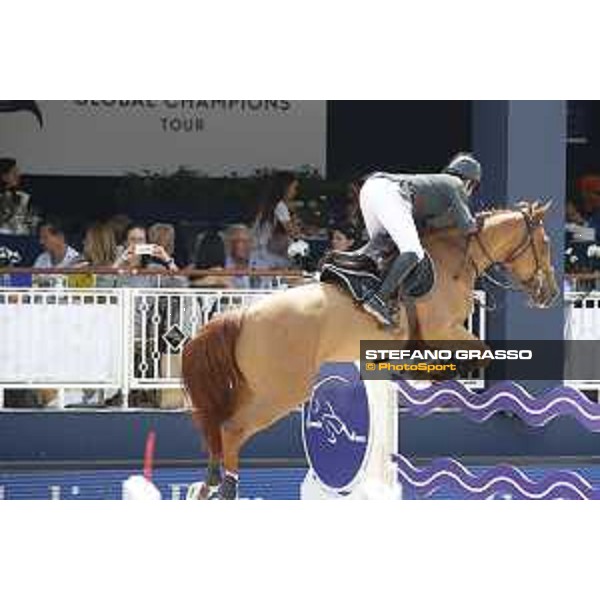 LGCT of St Tropez - Class 5 - Julien Epaillard (FRA) on Usual Suspect d?Auge - St Tropez, Ramatulle beach - 2 June 2018 - ph.Stefano Grasso/LGCT