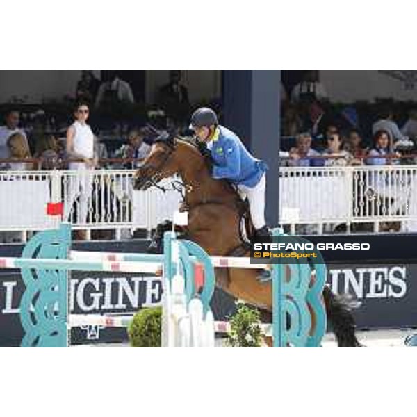 LGCT of St Tropez - Class 5 - Geir Gulliksen (NOR) on Exit of Ice Z - St Tropez, Ramatulle beach - 2 June 2018 - ph.Stefano Grasso/LGCT