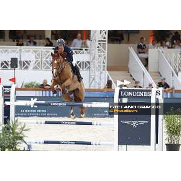 LGCT of Cannes - Class 4 - Julien Epaillard (FRA) on Usual Suspect d?Auge - Cannes, Stade des Hesperides - 7 June 2018 - ph.Stefano Grasso/LGCT