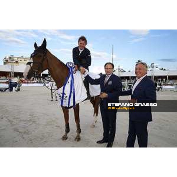 LGCT of Cannes - Prize giving ceremony - Cameron Hanley (IRL) on EIS Isaura - Cannes, Stade des Hesperides - 8 June 2018 - ph.Mario Grassia/LGCT