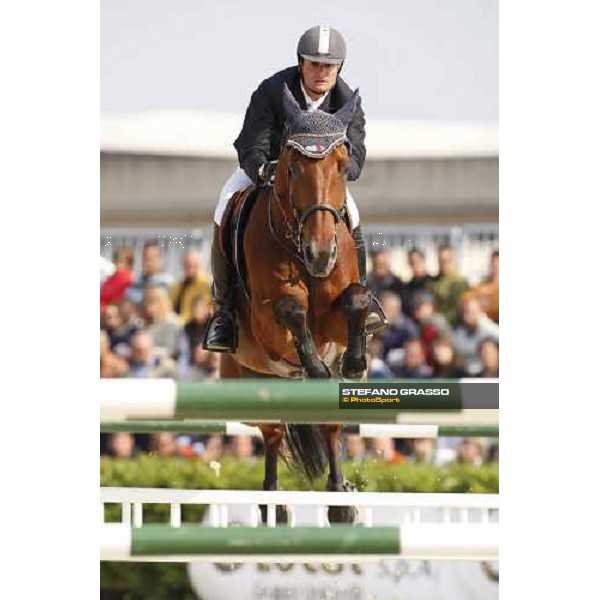 Antonio Alfonso on Passe-Portout during the Italian showjumping championships Augusta, 27th april 2008 ph. Stefano Grasso