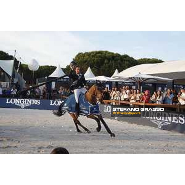 LGCT of St Tropez - Grand Prix - Prize giving ceremony - Lap of honour for Ben Maher (GBR) - St Tropez, - 2 June 2018 - ph.Mario Grassia/LGCT