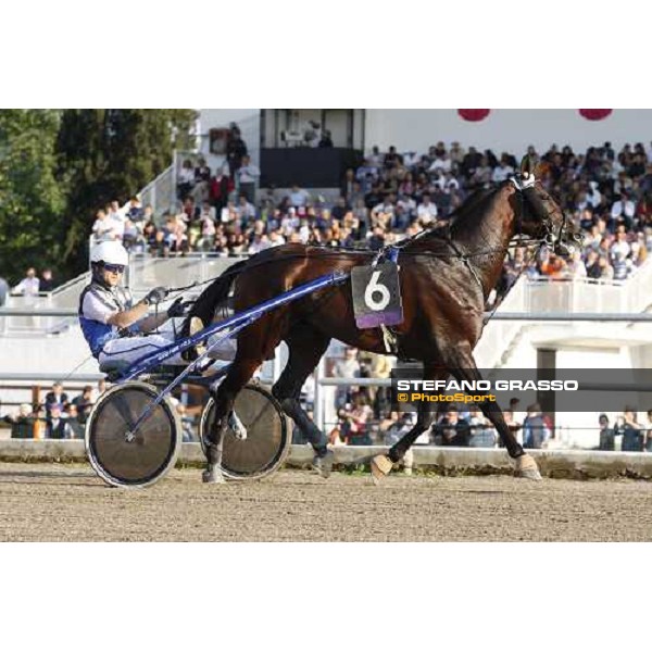 Mario Esper with Generelay Like before the start of Gran Premio Lotteria Napoli, 4th may 2008 ph. Stefano Grasso