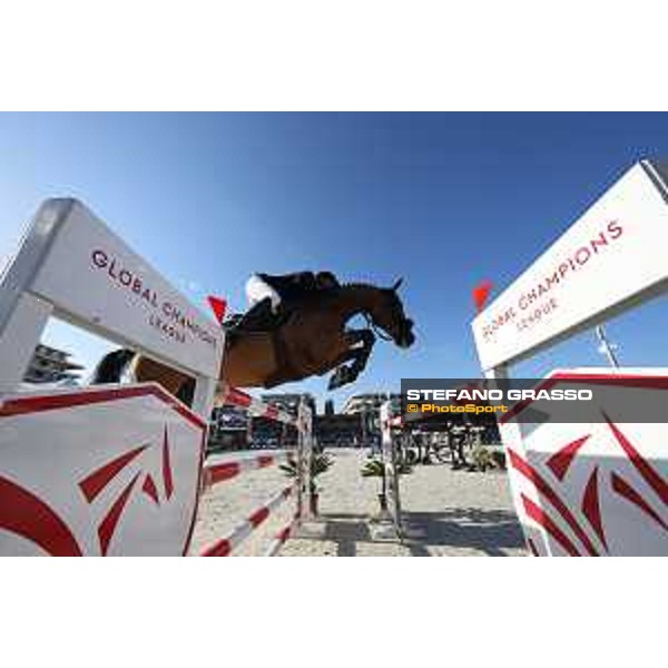 LGCT of Cannes - Class 14 - Kevin Staut (FRA) on Lorenzo - Cannes, Stade des Hesperides - 9 June 2018 - ph.Stefano Grasso/LGCT