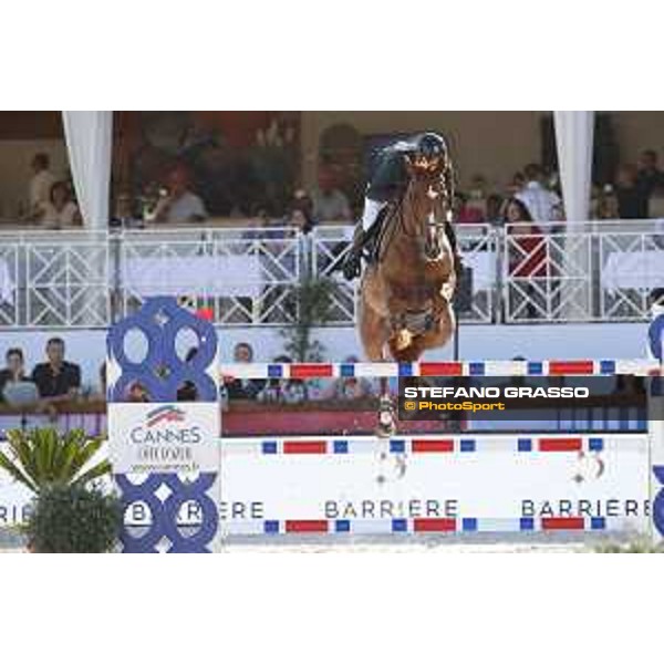 LGCT of Cannes - Class 14 - Julien Epaillard (FRA) on Usual Suspect d?Auge - Cannes, Stade des Hesperides - 9 June 2018 - ph.Stefano Grasso/LGCT