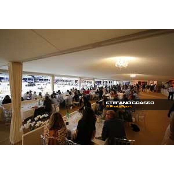 LGCT of Cannes - Full VIP lounge during the class - Cannes, Stade des Hesperides - 9 June 2018 - ph.Stefano Grasso/LGCT