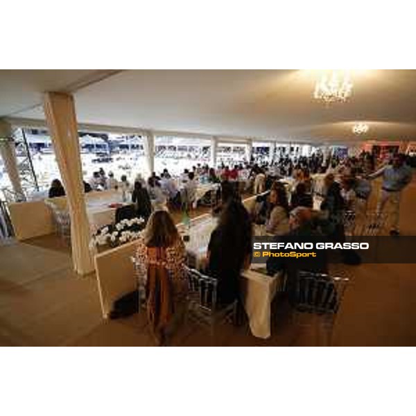 LGCT of Cannes - Full VIP lounge during the class - Cannes, Stade des Hesperides - 9 June 2018 - ph.Stefano Grasso/LGCT