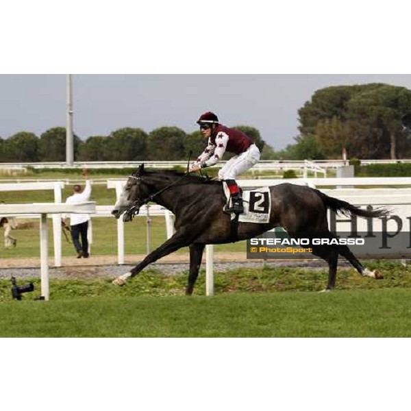 Silvano Mulas on Cima de Triomphe immediately after winning the 125¡ Derby Italiano Rome, 11th may 2008 ph. Stefano Grasso