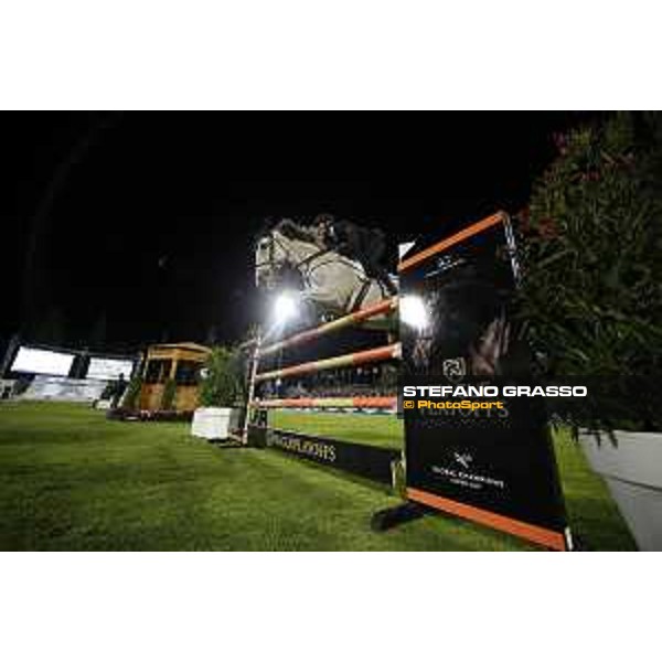 LGCT of Cascais-Estoril - Class 2 - Lorenzo de Luca (ITA) on Limestone Grey - Cascais-Estoril, Hipodromo Manuel Possolo, 14 June 2018 - ph.Stefano Grasso/LGCT