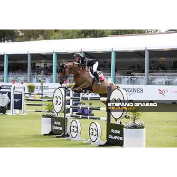 LGCT of Cascais-Estoril - Class 3 - Michael Duffy (IRL) on Jule van den Tinnenpot - Cascais-Estoril, Hipodromo Manuel Possolo, 15 June 2018 - ph.Stefano Grasso/LGCT