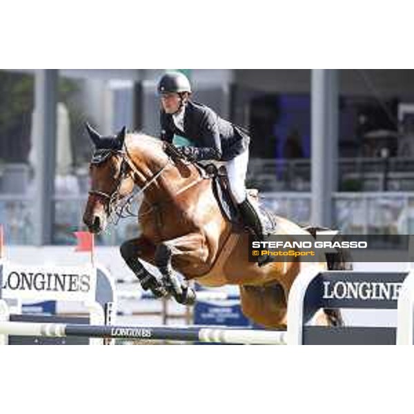 LGCT of Cascais-Estoril - Class 3 - Darragh Kenny (IRL) on Important de Muze - Cascais-Estoril, Hipodromo Manuel Possolo, 15 June 2018 - ph.Stefano Grasso/LGCT