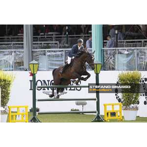 LGCT of Cascais-Estoril - Class 3 - Romain Duguet (SUI) on Ubiana d\'Albain - Cascais-Estoril, Hipodromo Manuel Possolo, 15 June 2018 - ph.Stefano Grasso/LGCT