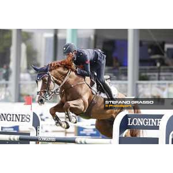 LGCT of Cascais-Estoril - Class 3 - Lorenzo de Luca (ITA) on Halifax van het Kluizebos - Cascais-Estoril, Hipodromo Manuel Possolo, 15 June 2018 - ph.Stefano Grasso/LGCT