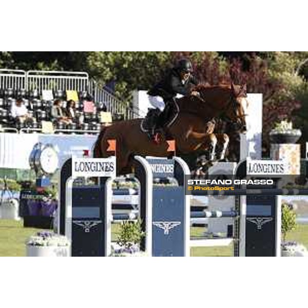 LGCT of Cascais-Estoril - Class 3 - Rene Lopez (COL) on Univers de Maugre - Cascais-Estoril, Hipodromo Manuel Possolo, 15 June 2018 - ph.Stefano Grasso/LGCT