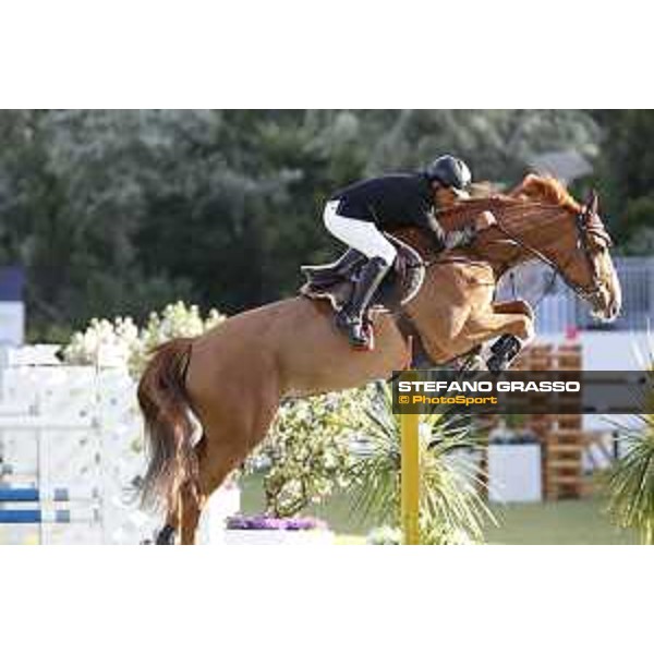 LGCT of Cascais-Estoril - Class 3 - Rene Lopez (COL) on Univers de Maugre - Cascais-Estoril, Hipodromo Manuel Possolo, 15 June 2018 - ph.Stefano Grasso/LGCT