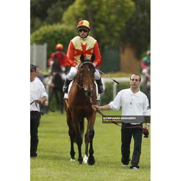 Endo Botti parading on Libero Mercato before the 125¡ Derby Italiano Rome, 11th may 2008 ph. Stefano Grasso
