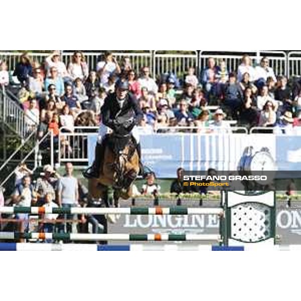LGCT of Cascais-Estoril - Class 5 - Rodrigo Giesteira Almeida (POR) on Hassan van de Wittemoere - Cascais-Estoril, Hipodromo Manuel Possolo, 16 June 2018 - ph.Stefano Grasso/LGCT