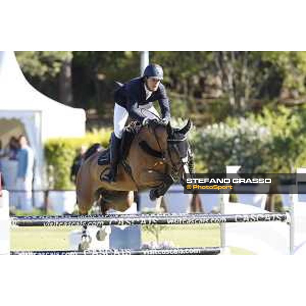 LGCT of Cascais-Estoril - Class 5 - Rodrigo Giesteira Almeida (POR) on Hassan van de Wittemoere - Cascais-Estoril, Hipodromo Manuel Possolo, 16 June 2018 - ph.Stefano Grasso/LGCT