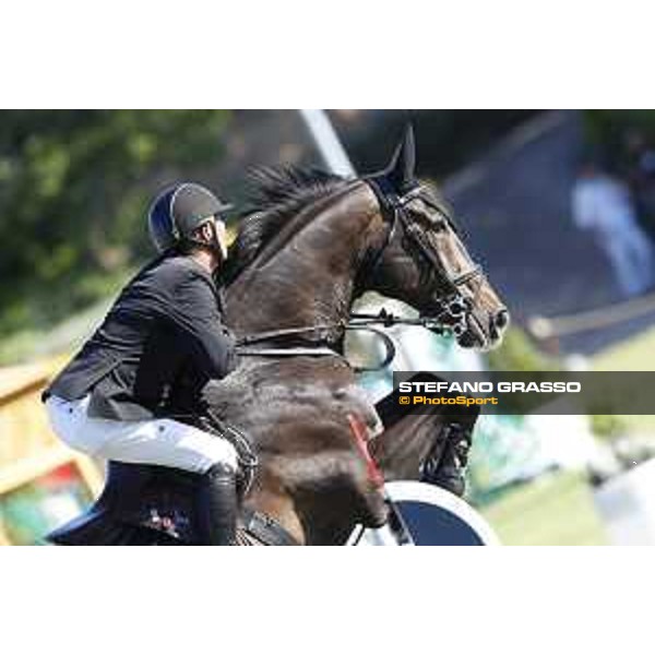 LGCT of Cascais-Estoril - Class 5 - Eric Van Der Vleuten (NED) on Zigali P S - Cascais-Estoril, Hipodromo Manuel Possolo, 16 June 2018 - ph.Stefano Grasso/LGCT