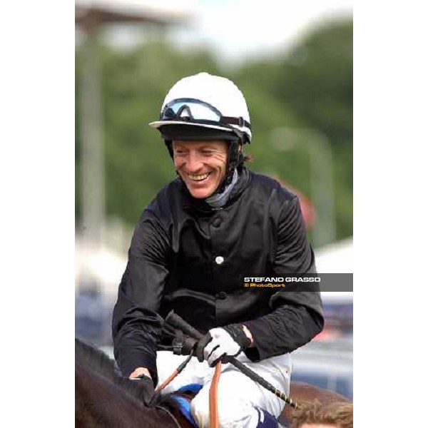 Kieren Fallon winner of The Vodafone Oaks Epsom 4th june 2004 ph. Stefano Grasso