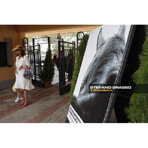 \'This spring I bet on you\' the slogan of Capannelle racetrack Rome, 11th may 2008 ph. Stefano Grasso
