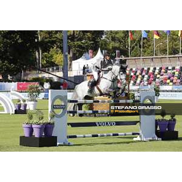 LGCT of Cascais-Estoril - Class 1 - Nicola Philippaerts (BEL) on H&M Harley v. Bisschop - Cascais-Estoril, Hipodromo Manuel Possolo, 14 June 2018 - ph.Stefano Grasso/LGCT