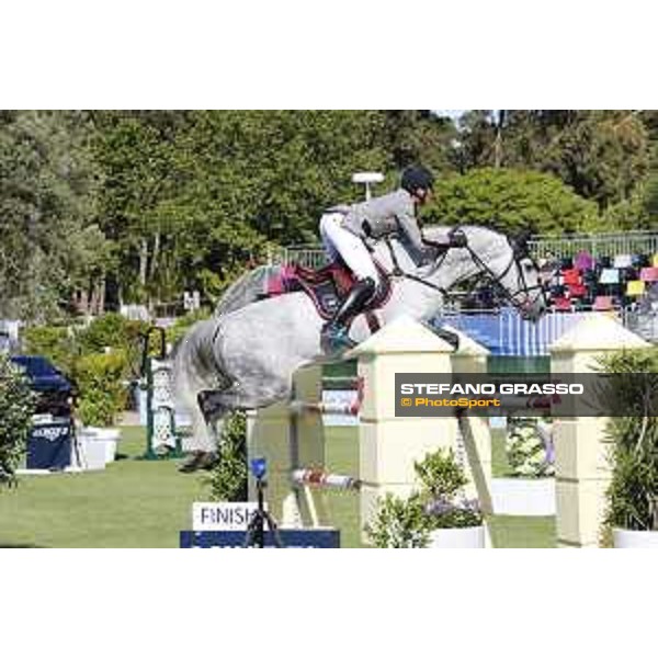 LGCT of Cascais-Estoril - Class 1 - Nicola Philippaerts (BEL) on H&M Harley v. Bisschop - Cascais-Estoril, Hipodromo Manuel Possolo, 14 June 2018 - ph.Stefano Grasso/LGCT